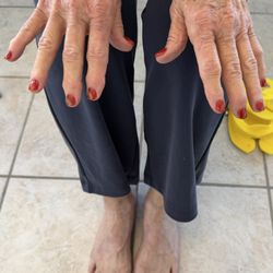 City Nails - Manicure and Pedicure