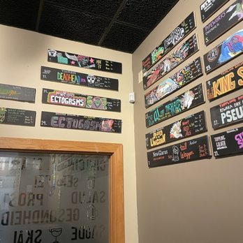 BJ's Crafty Tap - Beer Bar Near Me - Pewaukee, Wisconsin BJ's Crafty Tap - Beer Bar Near Me - Pewaukee, Wisconsin