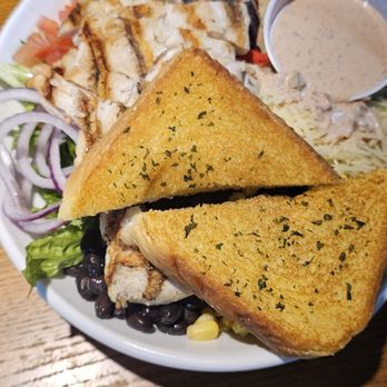 Bob's Burgers & Brew - Southwest salad - American Near Me - Tulalip, Washington