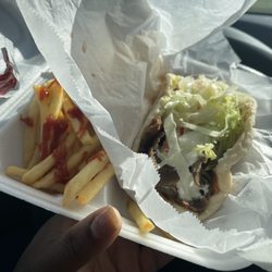 House of Kabob & Gyros - Gyro sandwich plate
