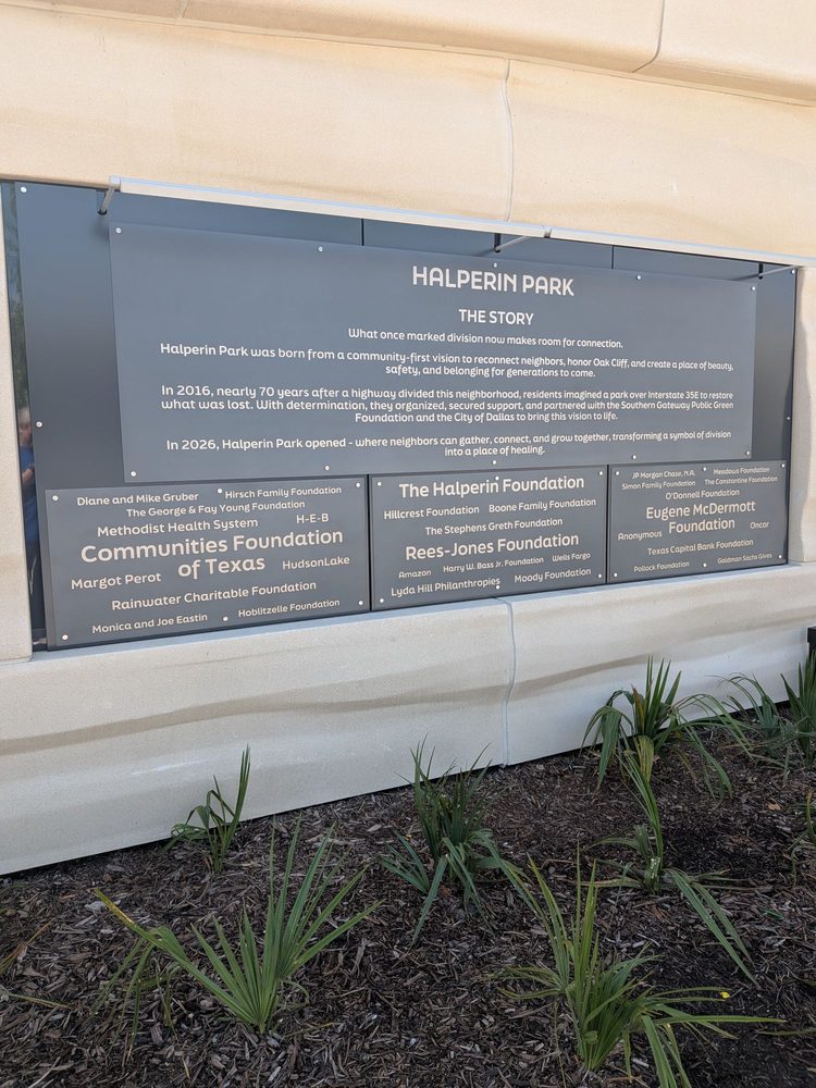Halperin Park Logo