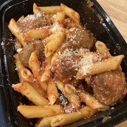 Clean Eatz-Louisville - Meatball with penne pasta. Loved the meatballs, bit low on sauce.