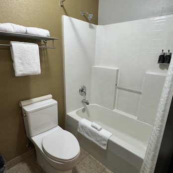 Oxford Suites Spokane - Hotels Near Me - Spokane, Washington Oxford Suites Spokane - Hotels Near Me - Spokane, Washington