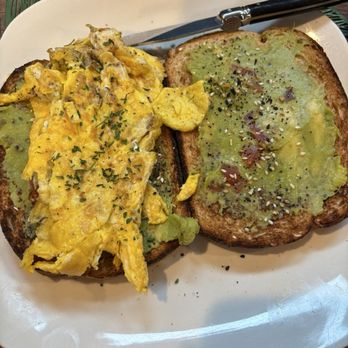 Figmor Cafe and Eatery - Avocado toast - Breakfast & Brunch Near Me - North Tonawanda, New York