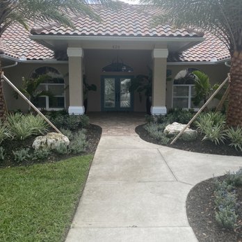 Brum Art Glass - Front entrance - Glass & Mirrors Near Me - Sarasota, Florida Brum Art Glass - Front entrance - Glass & Mirrors Near Me - Sarasota, Florida