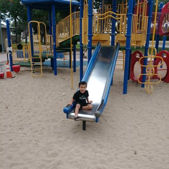 Stevenson Park - Metal slides haven't seen that since I was a kid thank God it wasn't a hot day. - Parks Near Me - Carson, California
