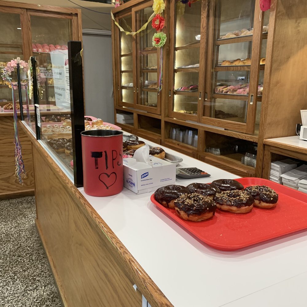 Bedoy's Bakery - Pan, cookies, cannoli's, cream puffs, donuts, tacos, tortillas by the bag, coffee and menudo! Wow! - Bakeries Near Me - San Antonio, Texas