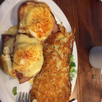 Zini's Diner - Eggs Benedict with perfect hash browns. - American Near Me - Cloverdale, California