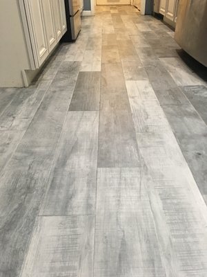 ExtremeWork Floor Cleaning Service