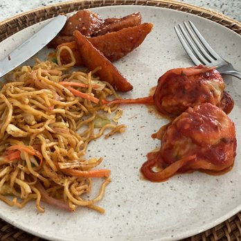 MoMo CooK - Chilly chicken momo, veg hall noodles and honey chilly potato - Chinese Near Me - Fremont, California MoMo CooK - Chilly chicken momo, veg hall noodles and honey chilly potato - Chinese Near Me - Fremont, California