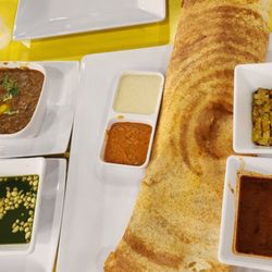 Honest Restaurant