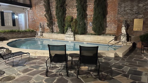 Chateau Hotel New Orleans by null