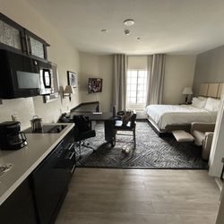 Candlewood Suites Building 2426 - Large room