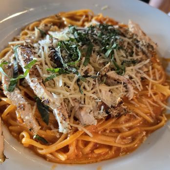 Chop'd - Pasta Alla Vodka - Burgers Near Me - Plainfield, Illinois