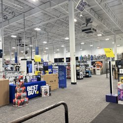 Best Buy - Overland Park