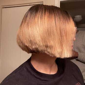 Studio K Salon - This is what my hair looked like after I blow dried it!!! Look how choppy!!! - Hair Salons Near Me - Durham, North Carolina