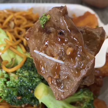 Pots n' Woks - Beef & Broccoli - Chinese Near Me - Whittier, California Pots n' Woks - Beef & Broccoli - Chinese Near Me - Whittier, California
