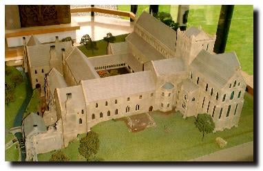 Jedburgh Abbey by null