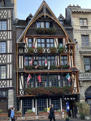 La Couronne by null