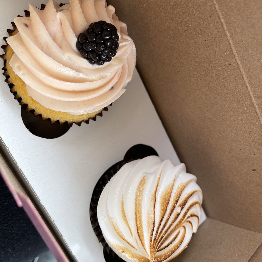 Lavender Moon Cupcakery - two cupcakes in a box - Bakeries Near Me - Alexandria, Virginia Lavender Moon Cupcakery - two cupcakes in a box - Bakeries Near Me - Alexandria, Virginia