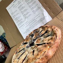 Sandtown munchies - Blueberry pie pizza