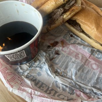 Capriotti's Sandwich Shop - Roast beef w/au jus - Sandwiches Near Me - St Louis, Missouri Capriotti's Sandwich Shop - Roast beef w/au jus - Sandwiches Near Me - St Louis, Missouri