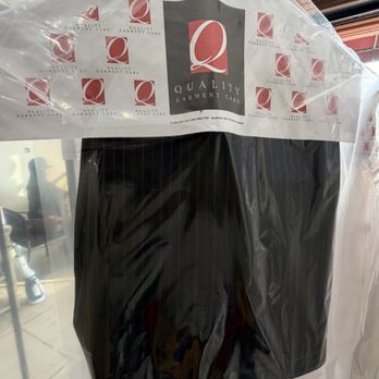 The Lab Cleaners - Men's dress pants - Dry Cleaning Near Me - Los Angeles, California The Lab Cleaners - Men's dress pants - Dry Cleaning Near Me - Los Angeles, California