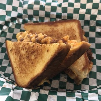 Everdine's Grilled Cheese Co. - Sandwiches Near Me - Naperville, Illinois Everdine's Grilled Cheese Co. - Sandwiches Near Me - Naperville, Illinois