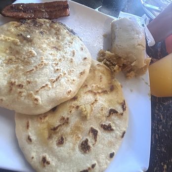 Pupusas Lover - Pupusas - Salvadoran Near Me - Denver, Colorado