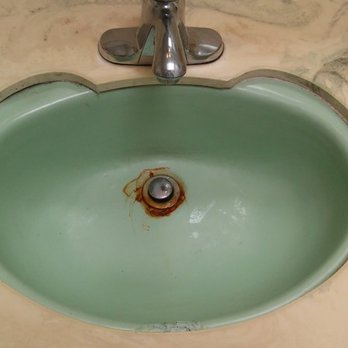 Rescue Bath Refinishing - Before - Refinishing Services Near Me