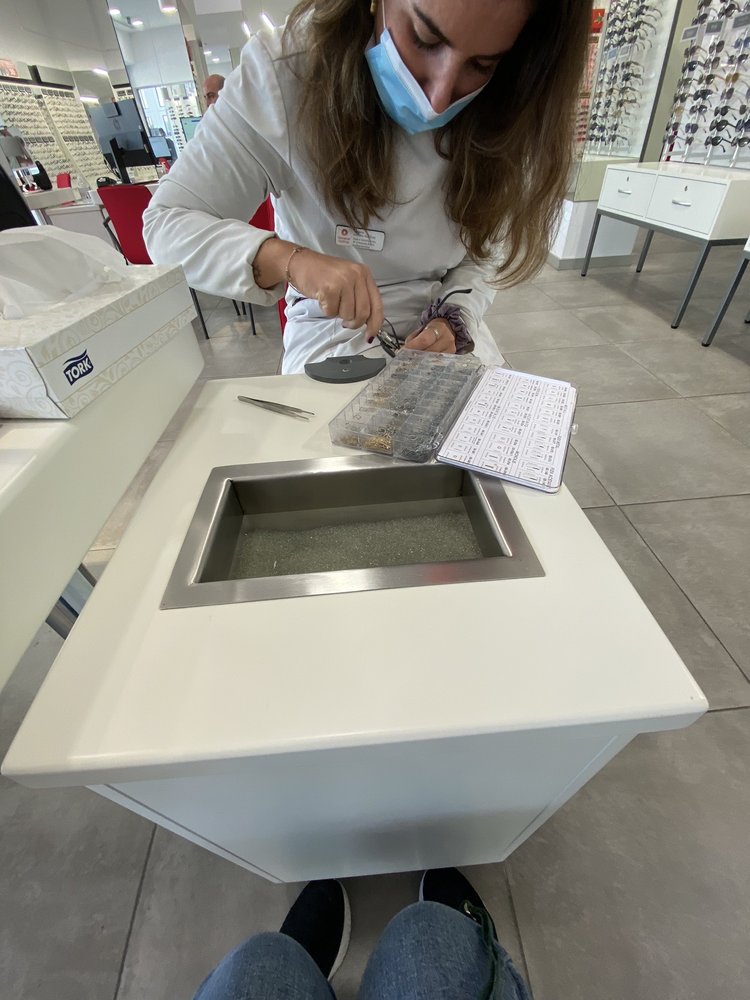 GENERAL ÓPTICA Calle Imagen, 1, Sevilla, Spain Eyewear & Opticians