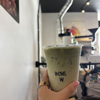 Varraco Coffee + Roasters - Brown sugar matcha latte - Coffee & Tea Near Me - Palm Desert, California Varraco Coffee + Roasters - Brown sugar matcha latte - Coffee & Tea Near Me - Palm Desert, California