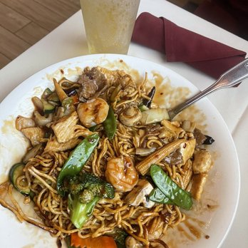 Panda Inn - Pan Fried Noodles Kon Pao San Yan - Chinese Near Me - Ontario, California