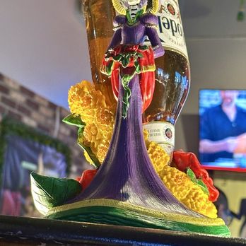 Mi Sabor Mexican Kitchen - Decor. - Mexican Near Me - Glendora, California