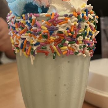 Crispy Edges - Birthday Cake Shake - Pizza Near Me - Festus, Missouri