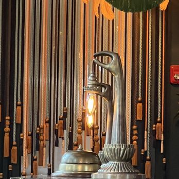 Bellhop - I'm in love with this light fixture. - Cocktail Bars Near Me - Orlando, Florida Bellhop - I'm in love with this light fixture. - Cocktail Bars Near Me - Orlando, Florida