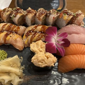 Gen Sushi - Gen roll, seared salmon, yellowtailc salmon and creamy scallop - Sushi Bars Near Me - Battle Ground, Washington
