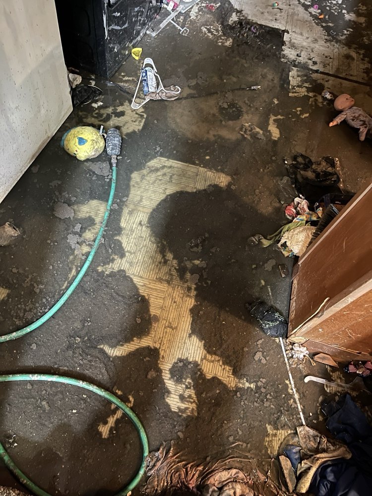 Slide of Complete Sewer And Drain