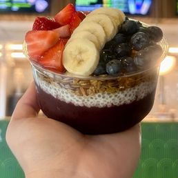 Traditional Açaí bowl Traditional Açaí bowl