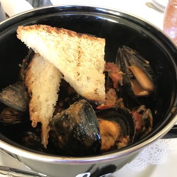 Basilico - Italian Near Me - Millburn, New Jersey
