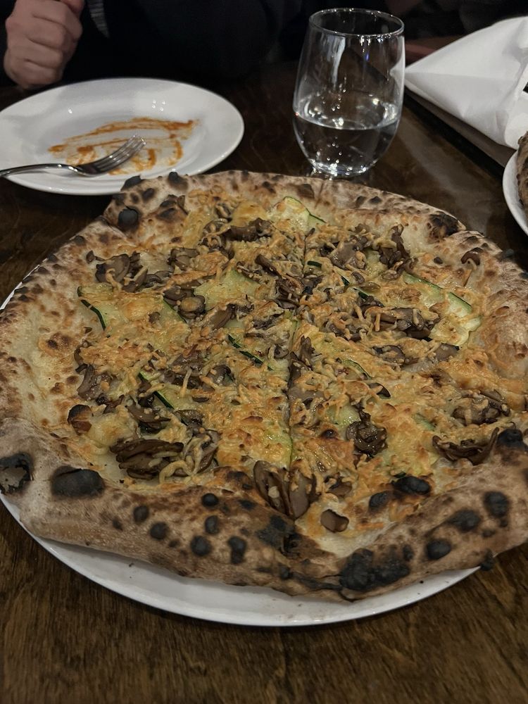 Queen Margherita Pizza