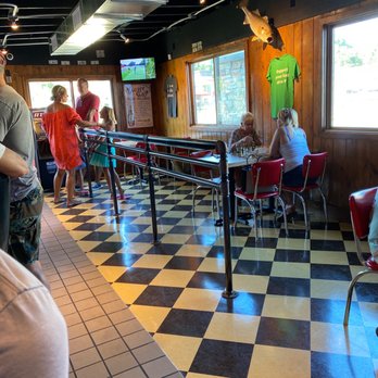 Kruse's Paint Creek Tavern - Interior - Seafood Near Me - Rochester, Michigan Kruse's Paint Creek Tavern - Interior - Seafood Near Me - Rochester, Michigan