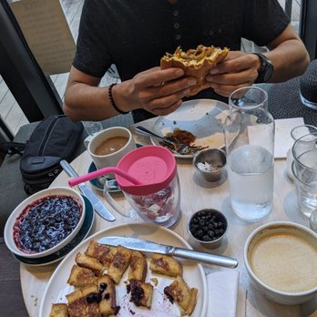 Forthright - Never got syrup for my French toast - Cafes Near Me - Austin, Texas