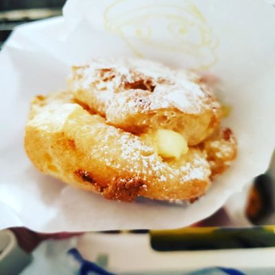 Beard Papa's by null