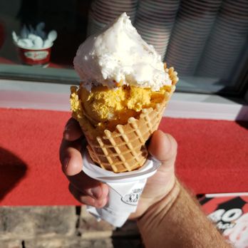 Bruster's Real Ice Cream - Ice Cream & Frozen Yogurt Near Me - Glendale, Arizona