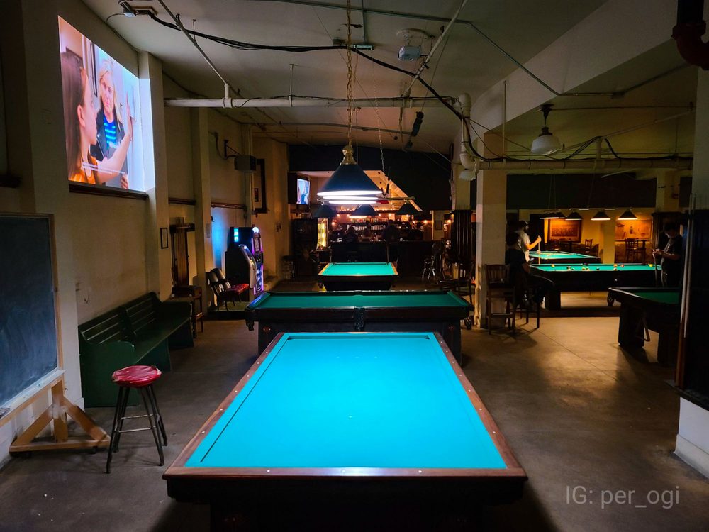 METROPOLITAN BILLIARD PARLOR Updated October 2024 13 Photos 371