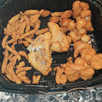 Red Lobster - $20 plate?? More like it looks like it came out of a dumpster, and maybe worth $5, if that! Steer clear of this Noland Rd location!! - Seafood Near Me - Independence, Missouri Red Lobster - $20 plate?? More like it looks like it came out of a dumpster, and maybe worth $5, if that! Steer clear of this Noland Rd location!! - Seafood Near Me - Independence, Missouri