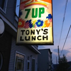 Tony's Lunch
