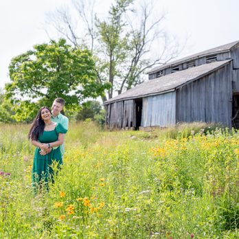 Emily Lupton Photography - Session Photography Near Me