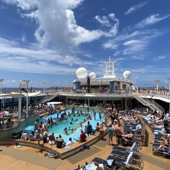 Royal Caribbean - Boat Tours Near Me - Tampa, Florida Royal Caribbean - Boat Tours Near Me - Tampa, Florida